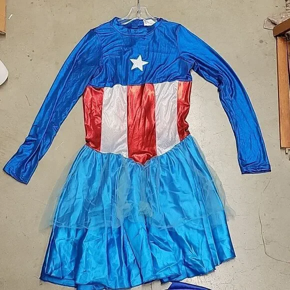 Captain America dress, cape, shield, socks, mask Childs Large 12-14 - Picture 2 of 12